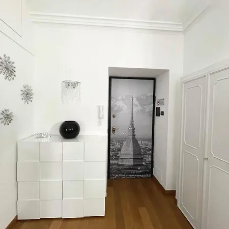 Mole Antonelliana Апартаменты